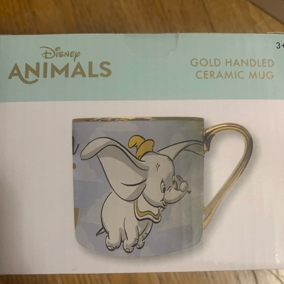 UNOPENED Gold Handle + Trim Mug - Disney Animals- Marie - Dumbo - 101 Dalmatians - Picture 7 of 15